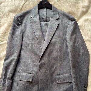 J. Crew Ludlow charcoal grey cotton-wool blend suit, unlined, size 40S